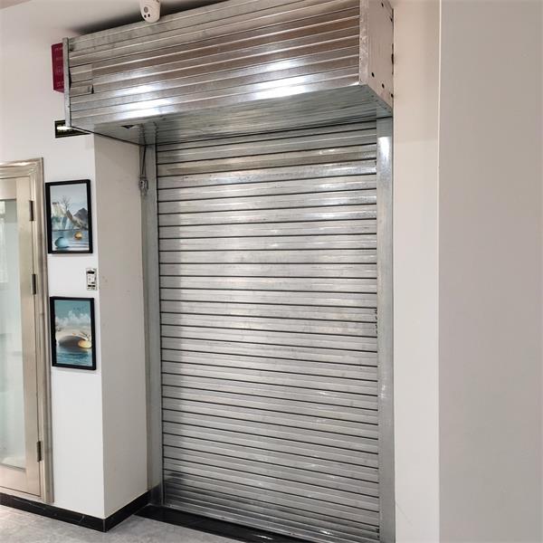 突破火災(zāi)困局：防火卷簾門的職責(zé)！