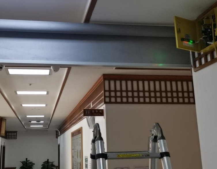 擋煙垂壁如何穩(wěn)固在吊頂上？擋煙垂壁安裝配件，擋煙垂壁所屬系統(tǒng)