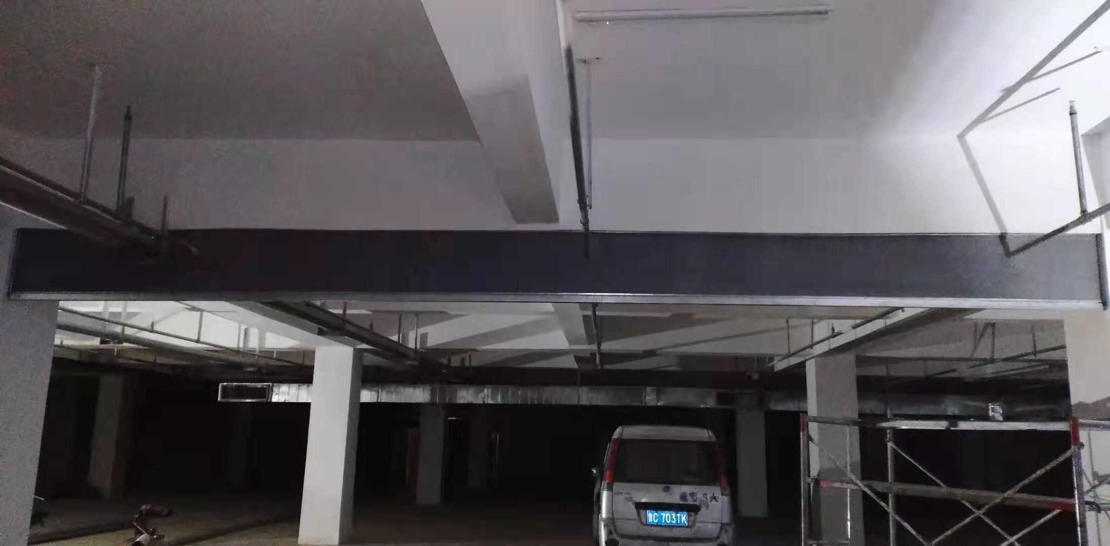 硅膠板擋煙垂壁